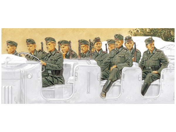 Sd.Kfz.7 8(t) 1943 Production & Halftrack Crews 10pcs