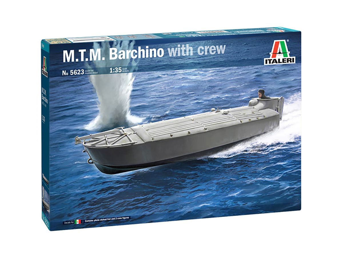 WW.II Italian Army MTM type Bomber Boat, 3 Crew Figures Included