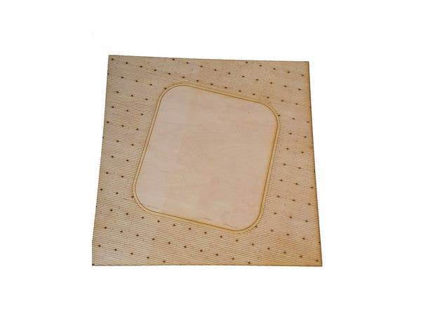 Aircraft lift of the Japanese aircraft carrier Akagi in scale (MA-27)