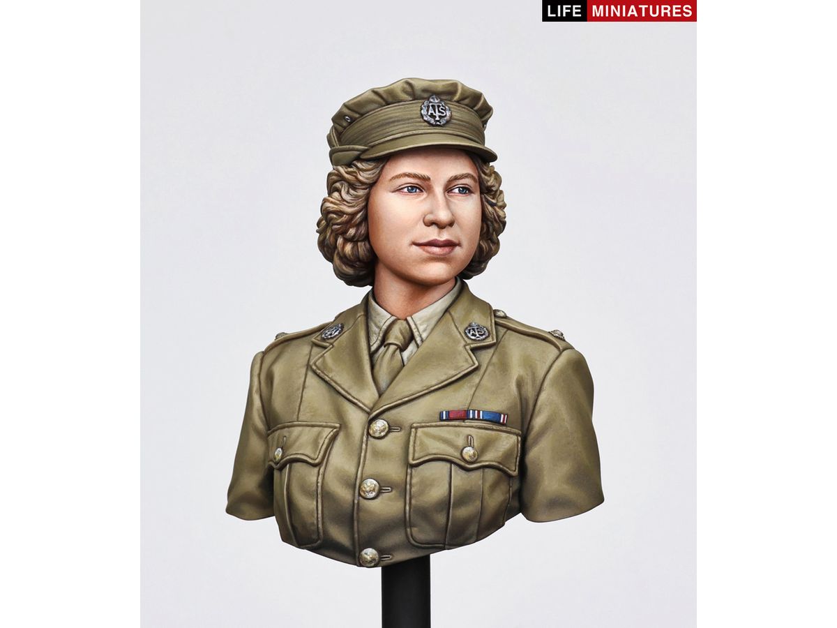 Bust WWII British Auxiliary Local Volunteer Force Warrant Officer 2nd Class Elizabeth Windsor 1945