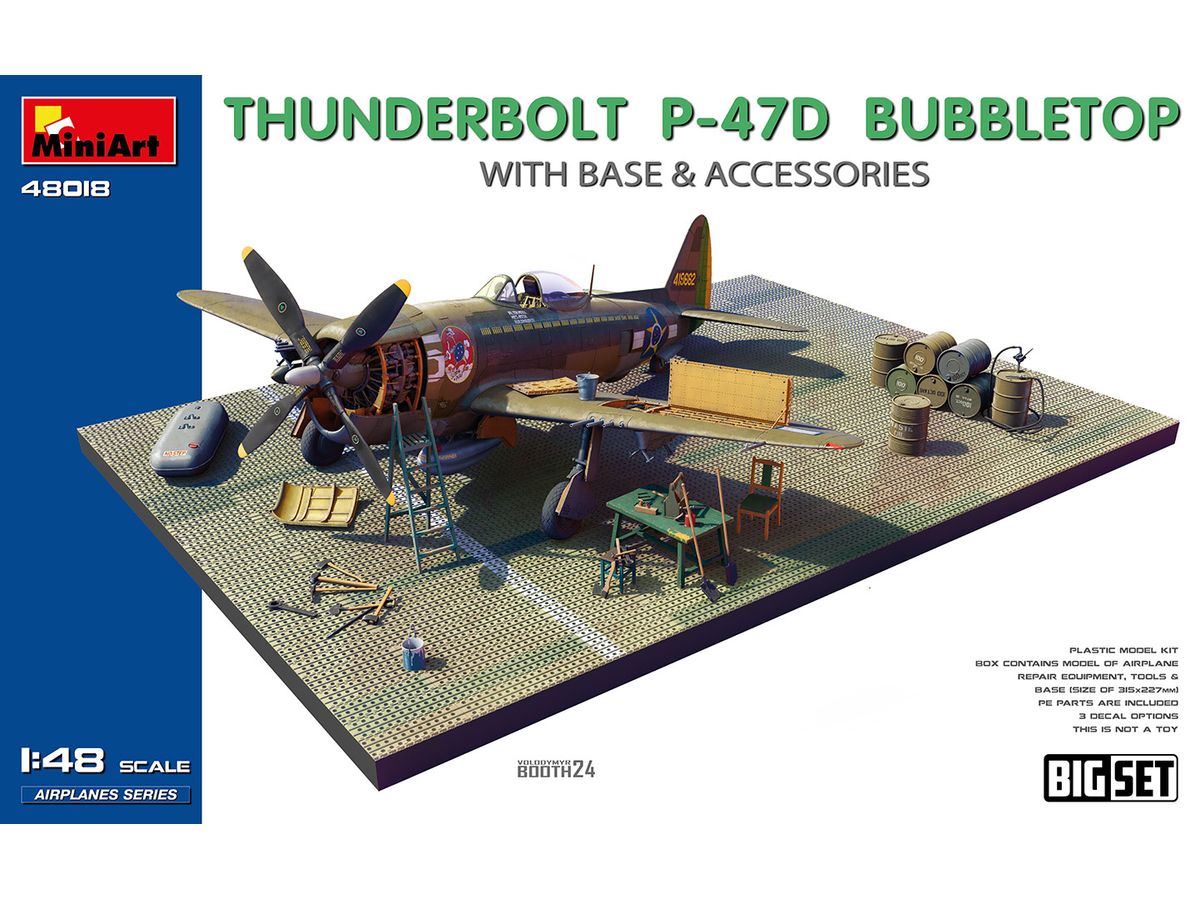 Thunderbolt P-47D Bubbletop With Base & Accessories. Big Set