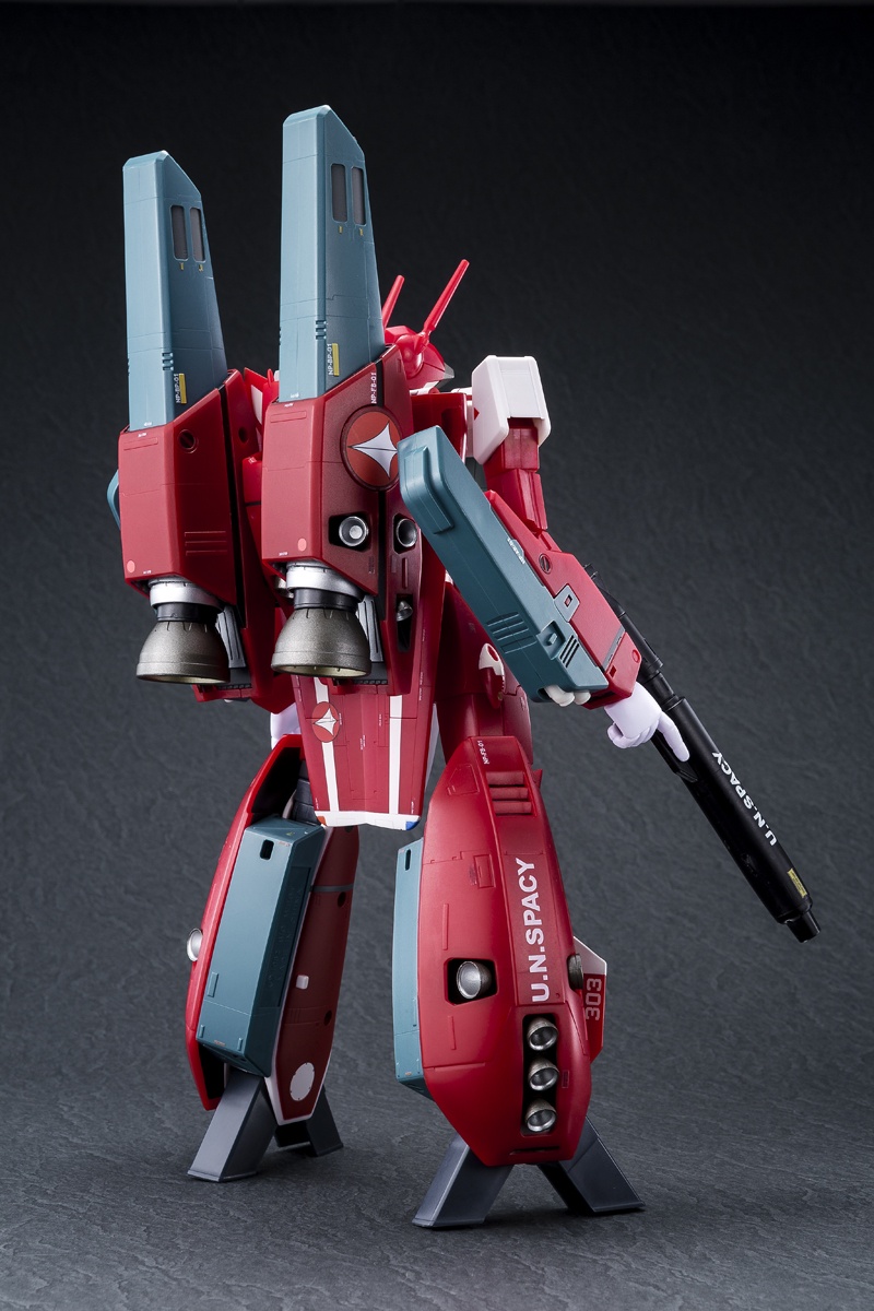 VF-1J Valkyrie Milia Fallyna Jenius Type with Super Parts