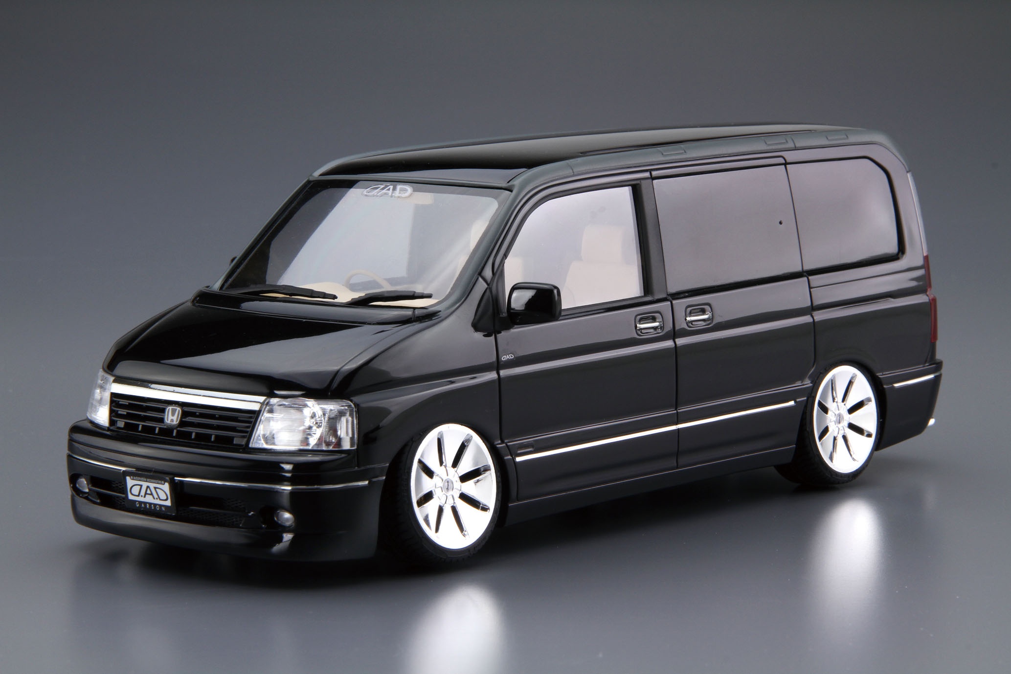 d-a-d-rf3-step-wagon-01-honda-hlj