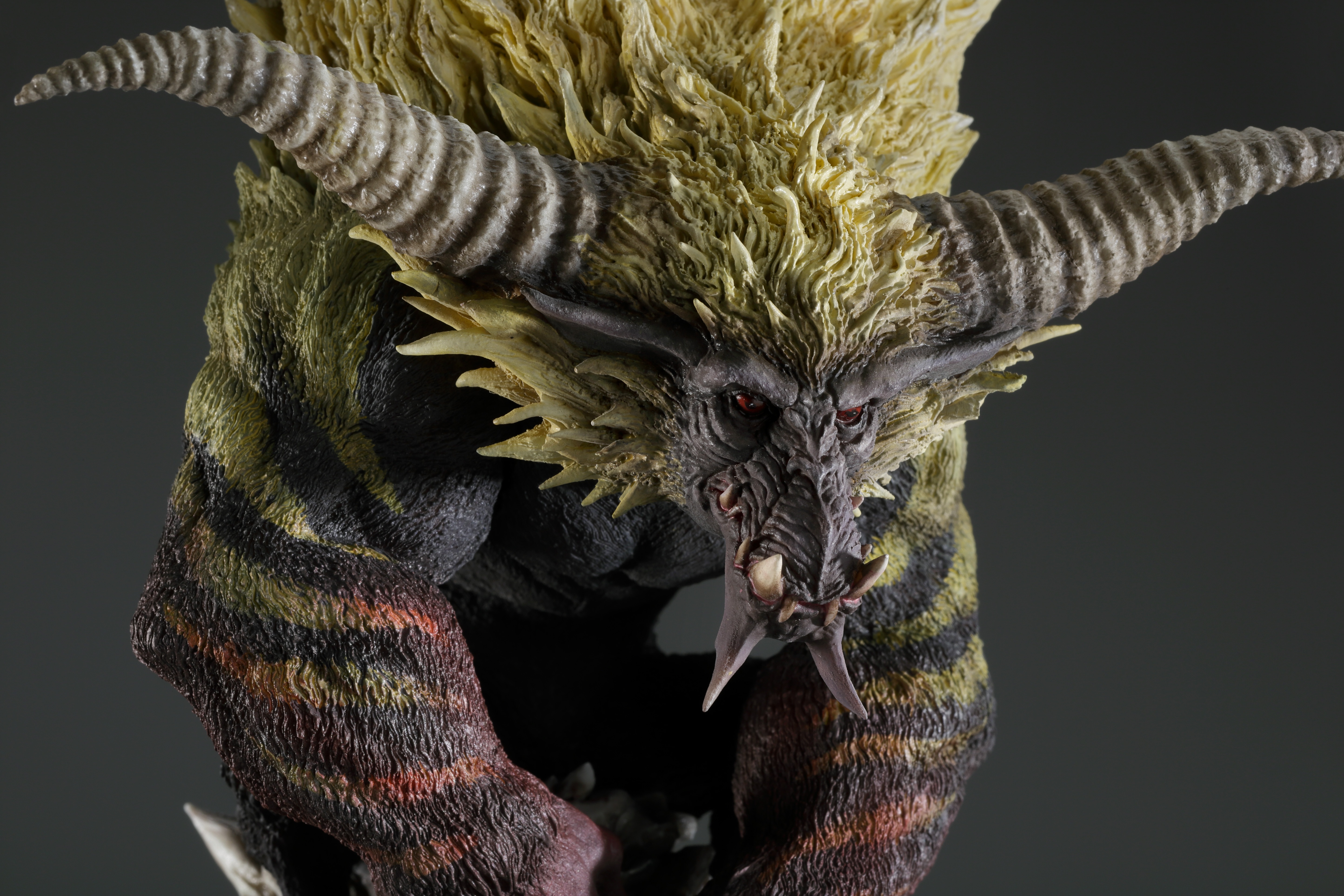 Capcom Figure Builder Creators Model Golden Lion Furious Rajang (Reissue  Edition) | HLJ.com