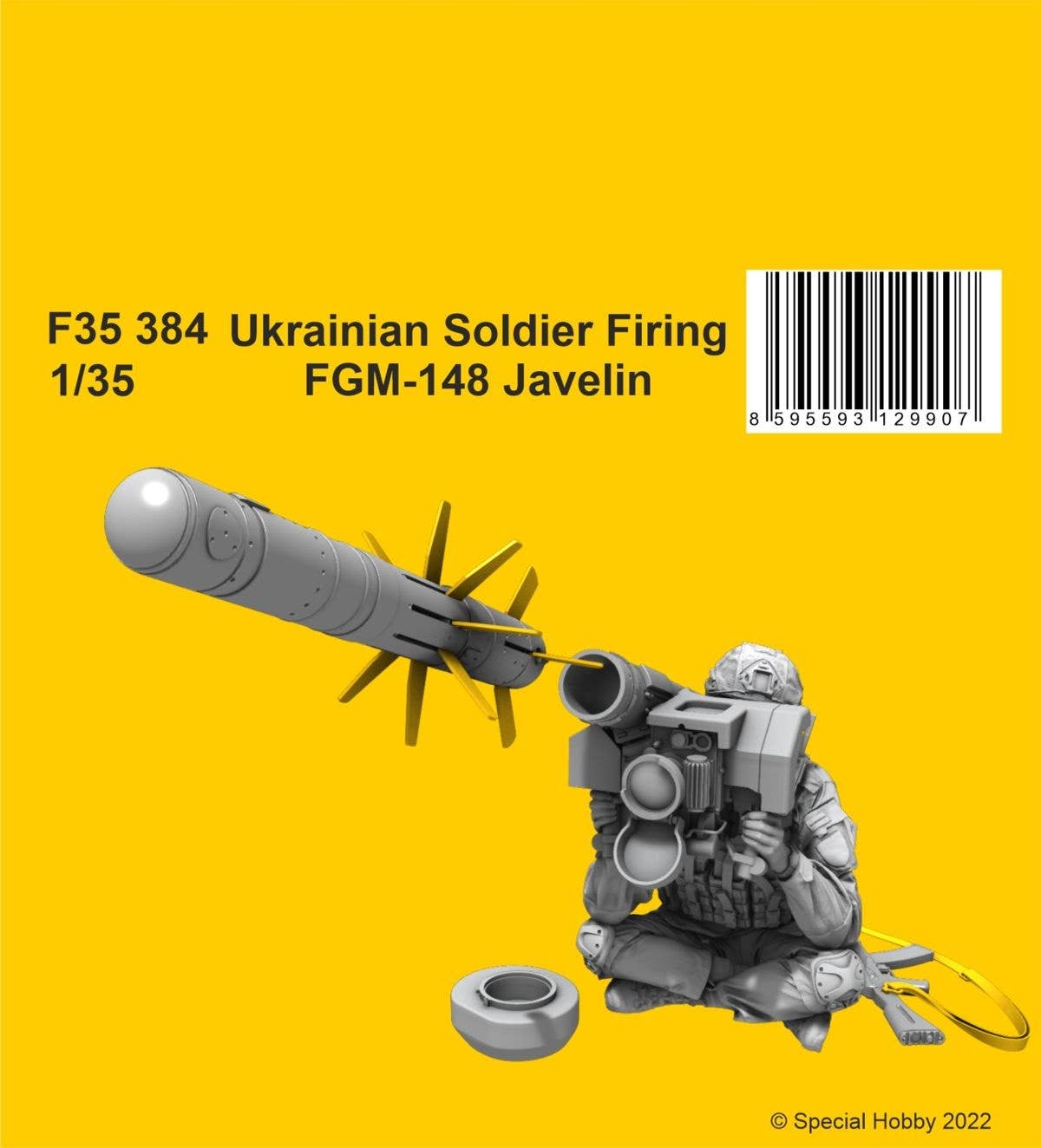 Ukrainian Soldier Firing FGM148 Javelin
