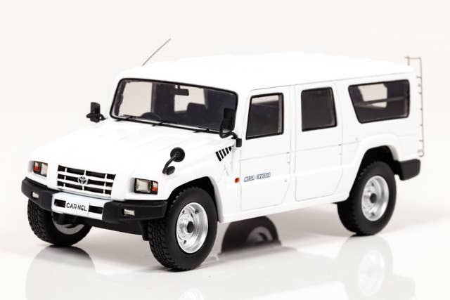 1/43 トヨタ メガクルーザー MEGA Cruiser 1996 ホワイト Toyota Mega Cruiser 1996 (White) | HLJ.com