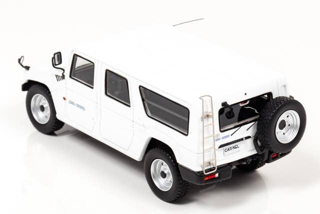 1/43 トヨタ メガクルーザー MEGA Cruiser 1996 ホワイト Toyota Mega Cruiser 1996 (White) | HLJ.com