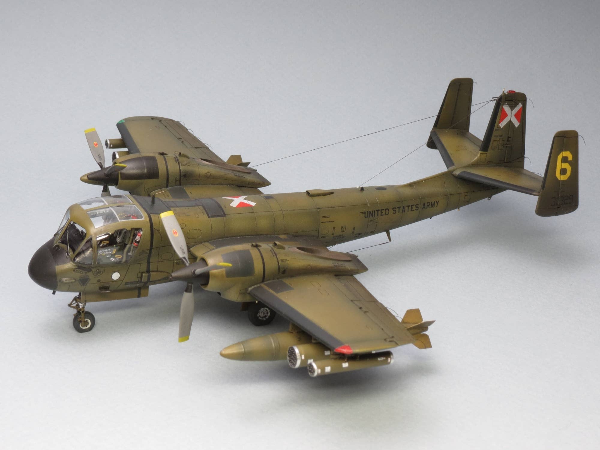 プラモデル　1/72 OV-1A/JOV-1A モホーク [CPU72016] OV-1A / JOV-1A Mohawk | HLJ.com