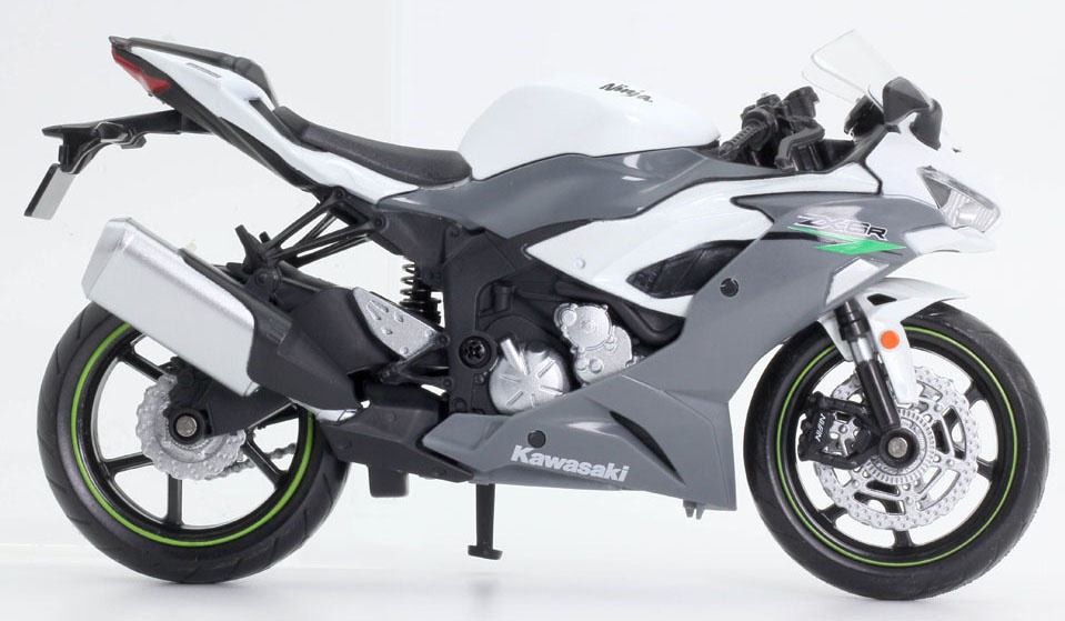 2023 Kawasaki Ninja ZX-6R Gray | HLJ.com