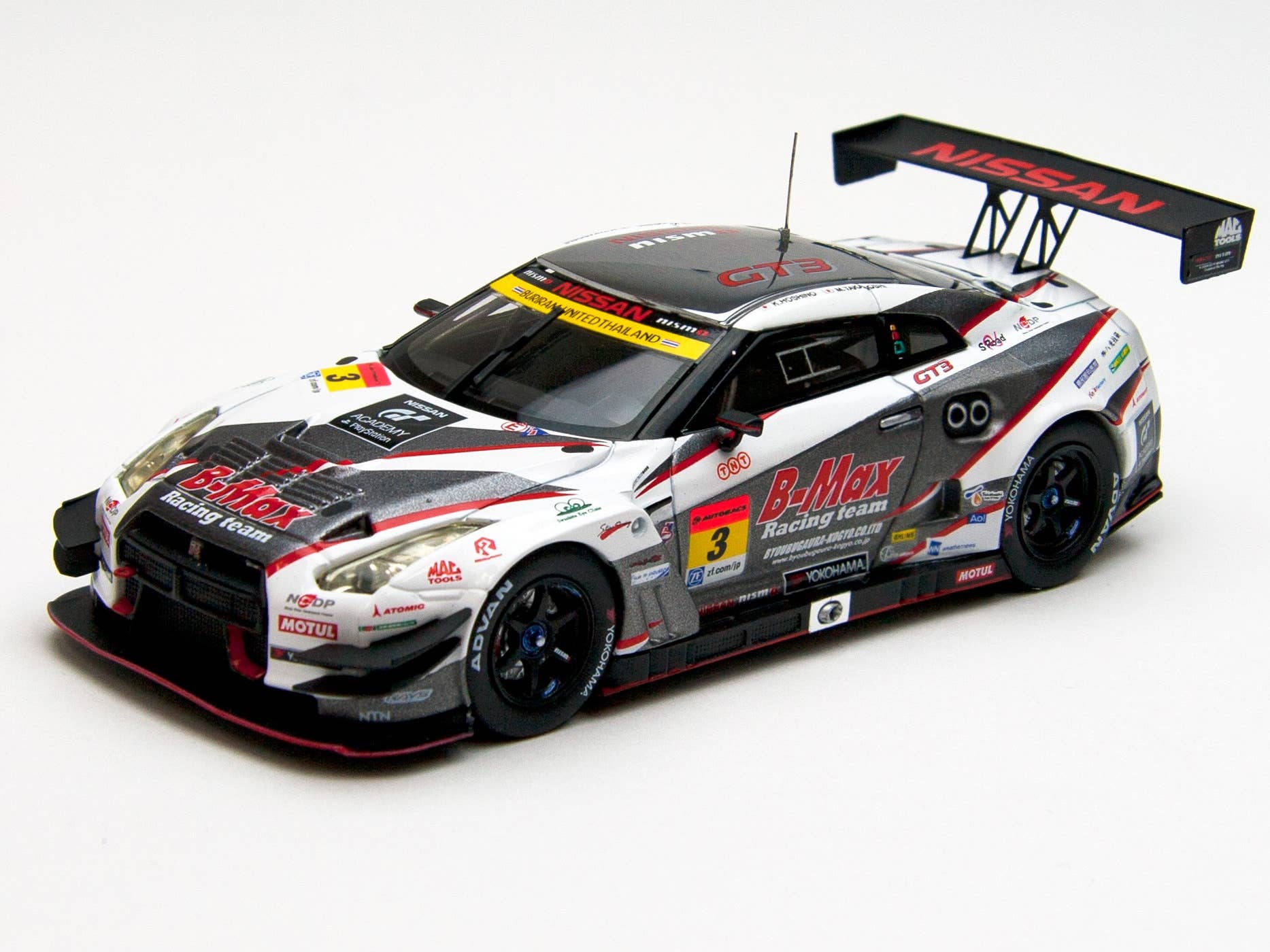 B-Max NDDP GT-R Super GT300 2015 Rd.3 Thailand Winner No.3 White ...