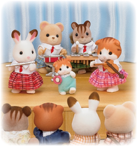 Sylvanian Families: Maple Cat Baby