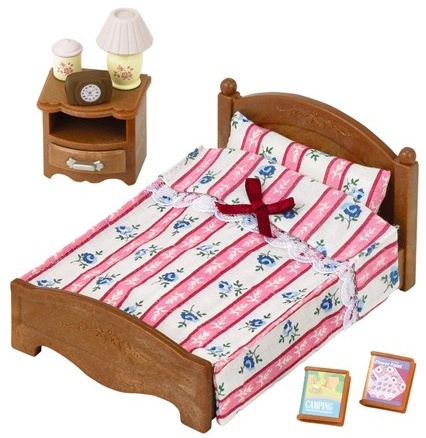 sylvanian semi double bed