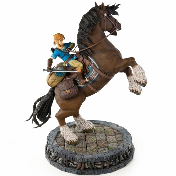 Statue Link on Horseback F4F The Legend of Zelda Breath of the Wild