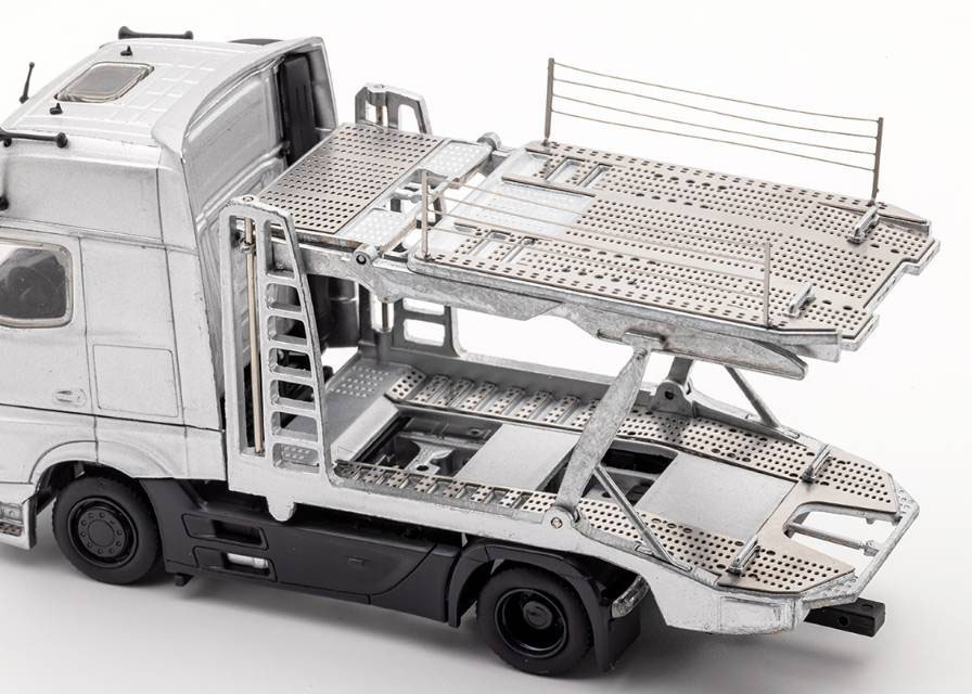 Mercedes-Benz Actros 2 - (LHD) - Silver | HLJ.com