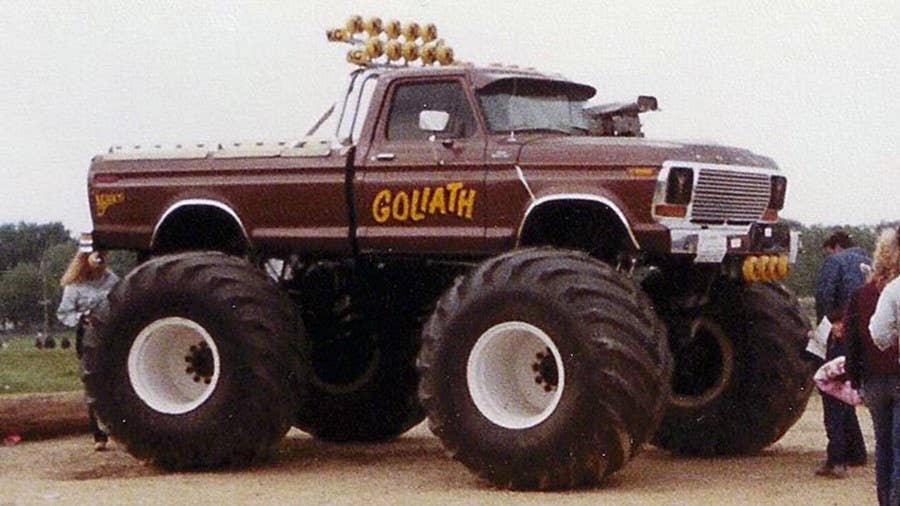 Kings of Crunch - Goliath - 1979 Ford F-250 Monster Truck