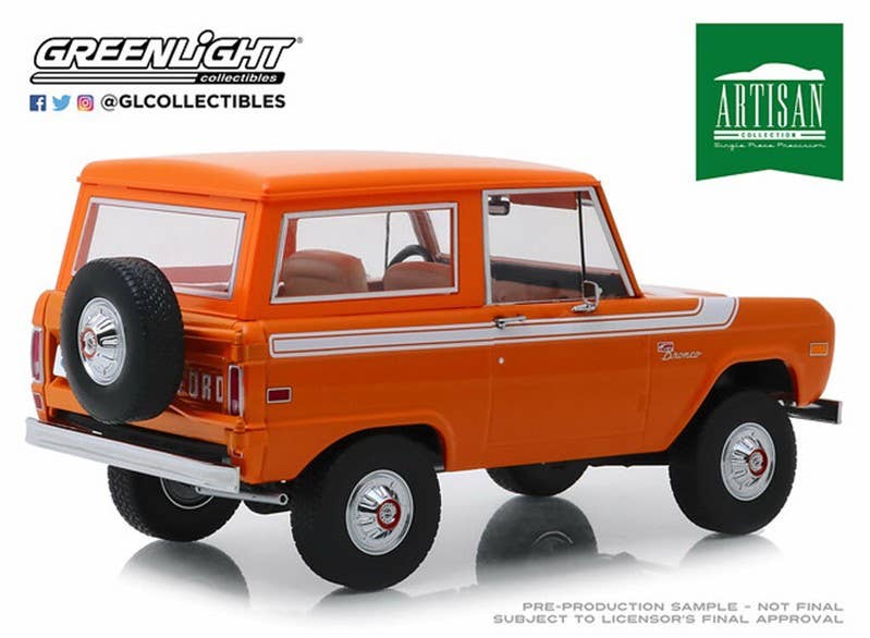 1/18 Artisan Collection - 1977 Ford Bronco - Special Decor