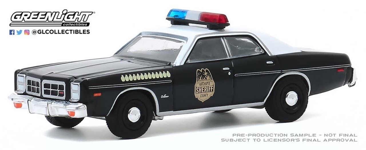 1977 Dodge Monaco Metropolitan Police con T-800 Endoscheletro Figura The Terminator (1984) Film 1/18 Diecast Model Car by Greenlight 19042
