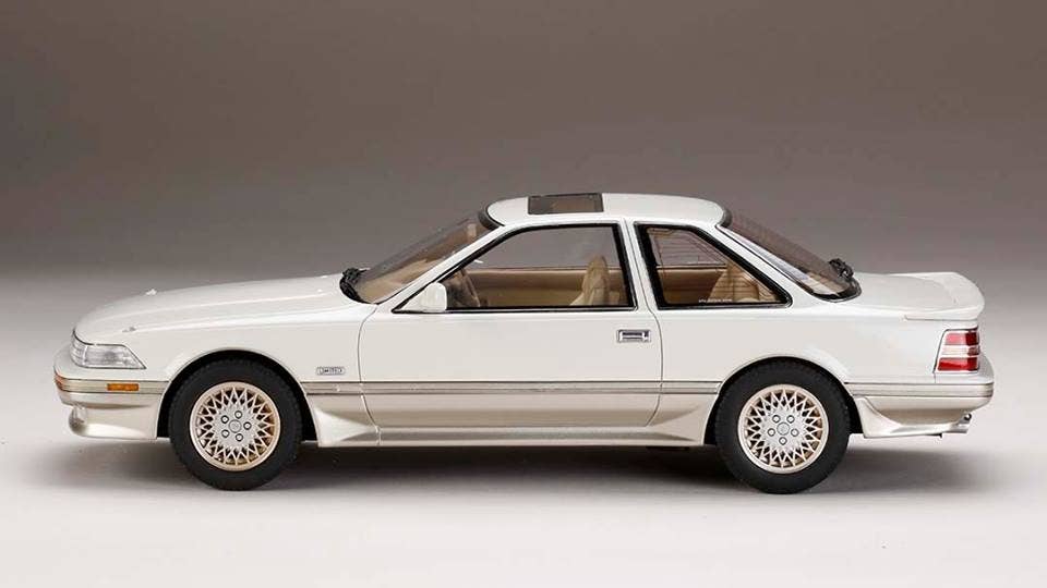 Toyota Soarer 3.0GT Limited (MZ21) Air Suspension 1988 Crystal White