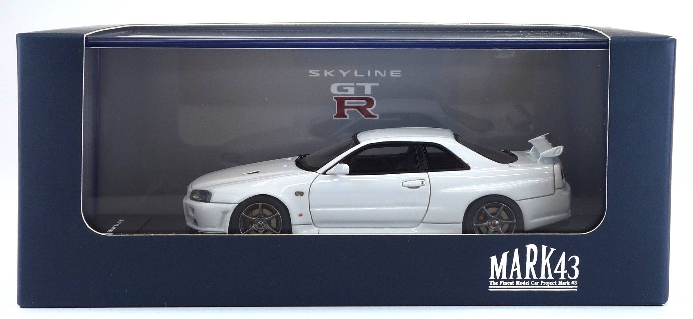 Nissan Skyline GT-R V-Spec II (BNR34) White | HLJ.com