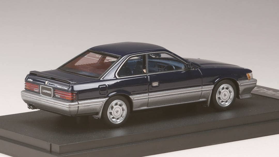 Norev Nissan Leopard F31 Bleu Métallisé 1986 1/43
