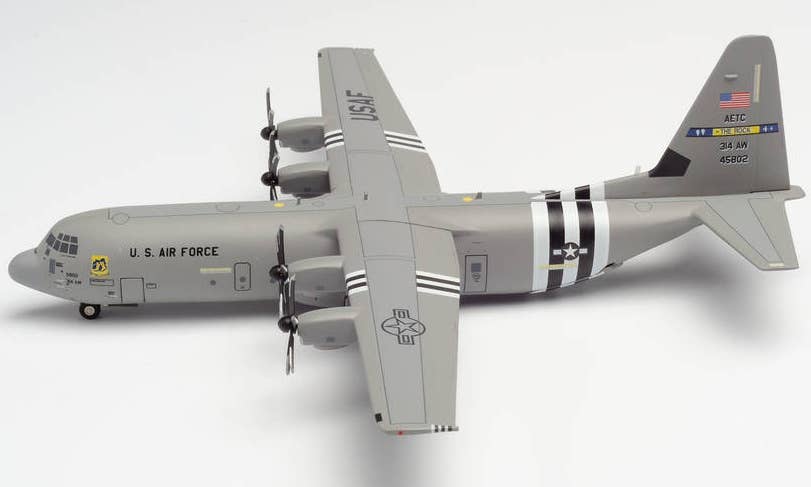 U.S. Air Force Lockheed Martin C-130J-30 Super Hercules 62nd