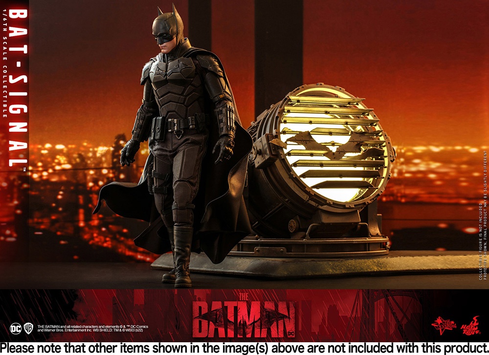 Movie Masterpiece - Fully Poseable Figure: The Batman - Bat-Signal 