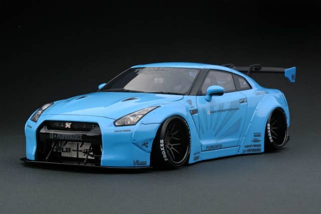 LB Works GT-R (R35) Blue | HLJ.com