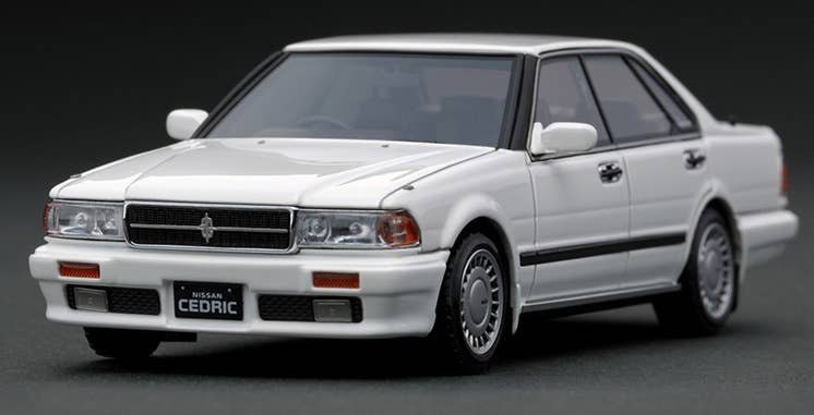 Nissan Cedric (Y31) Gran Turismo SV Pure White | HLJ.com