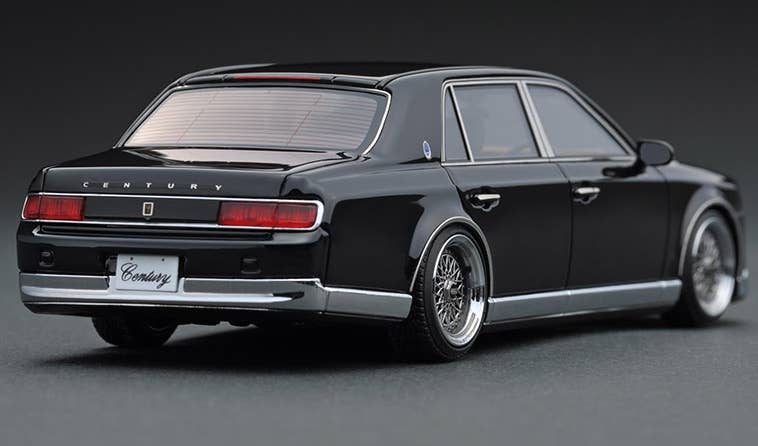 Toyota Century UWG60 Black BBS | HLJ.com