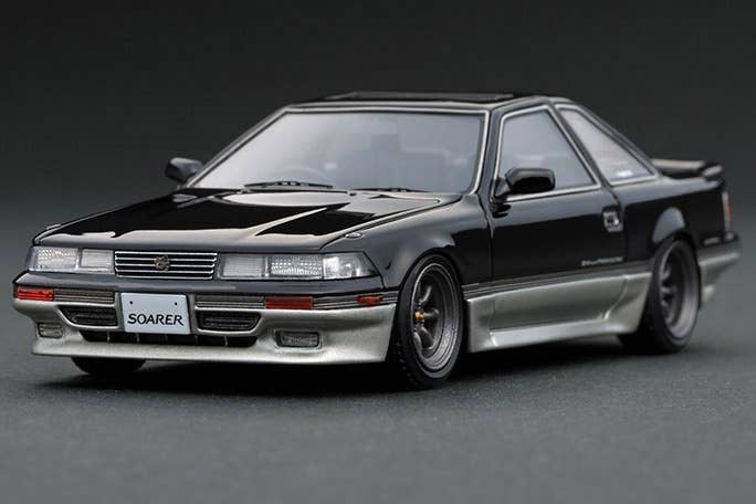 1/18 トヨタ ソアラ Z20 2 0GT-TWIN TURBO L BBS 1:18 Toyota Soarer (Z20) 2.0GT-TWIN TURBO L White - BBS LM