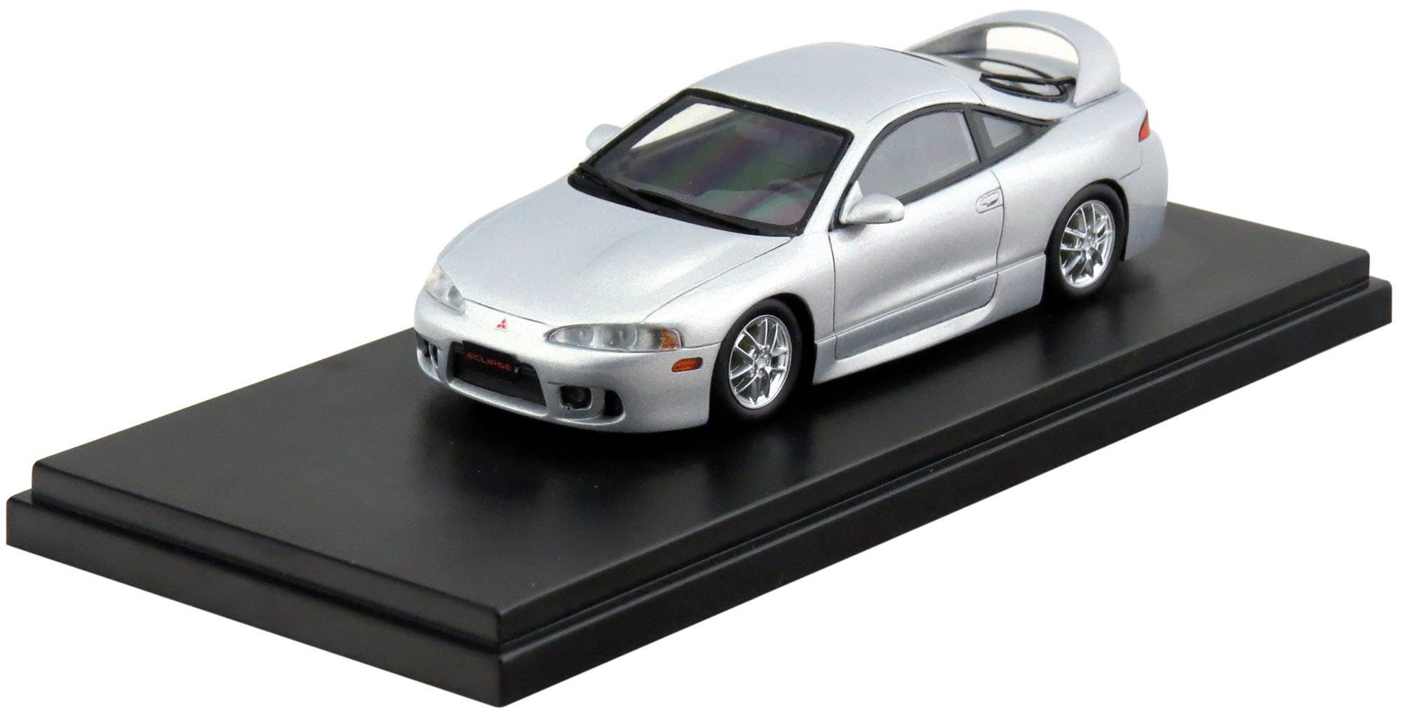 1/43 Mitsubishi Eclipse GSX (1997) Main Den Silver Pearl