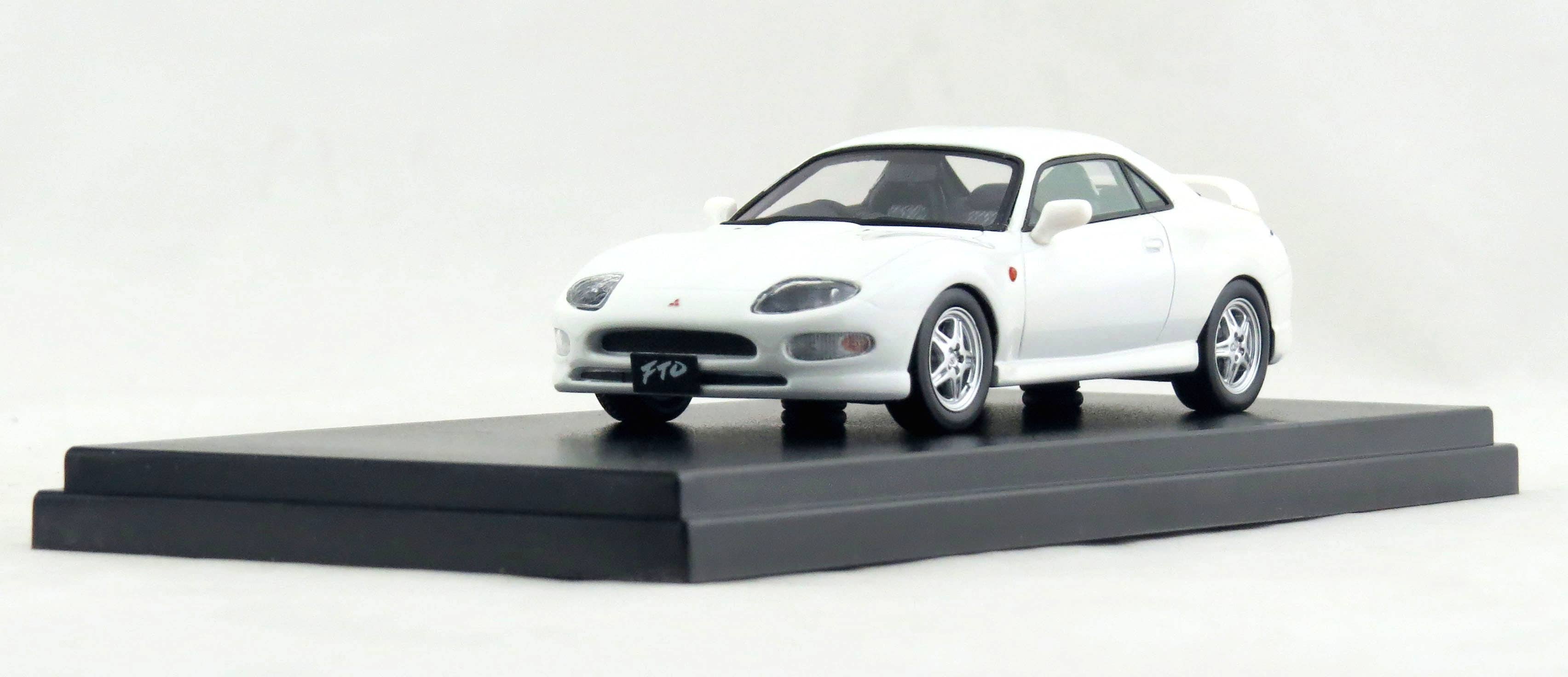 Mitsubishi FTO GPX (1994) Scortia White | HLJ.com