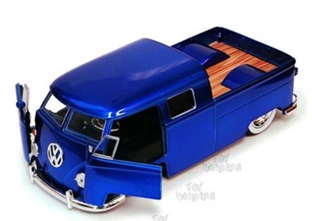 1963 Volkswagen Type II Bus Track Blue | HLJ.com