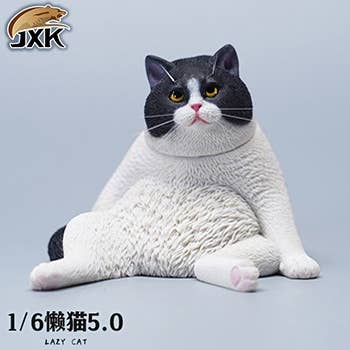 ESTIMATE Sofa & Cat フィギュアセット Lazy Sitting Cat E & Sofa (Black & White) | HLJ.com