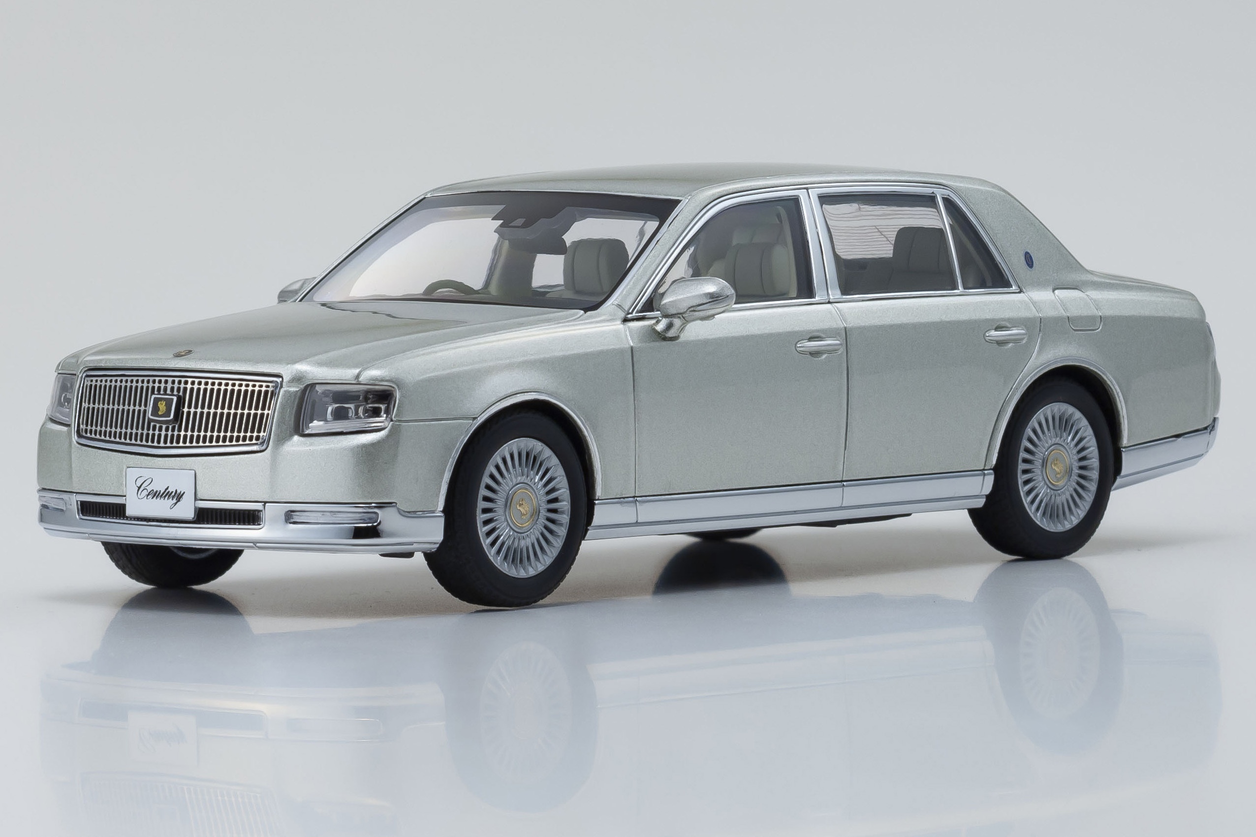 Amazon | Tosa 1/43 ミニカー センチュリー 1993 L-TYPE VG45
