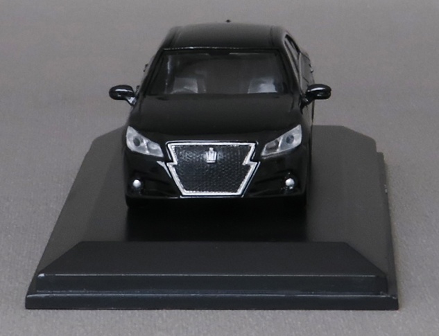 CARNEL 1/64 トヨタ クラウン アスリート S Japan Color