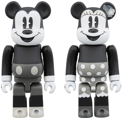 Asia para jugar Reproducir BE@RBRICK Mickey Mouse & Minnie Mouse (B & W Ver.) 2 Pack | HLJ.com