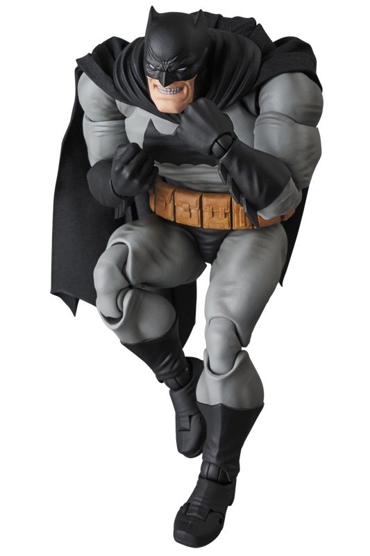 106 Batman Hush Dark Knight Returns action figure Medicom Mafex No authentic 