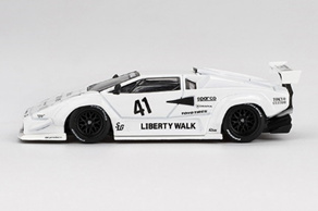Lamborghini Countach LB-WORKS Tokyo Auto Salon 2024 White