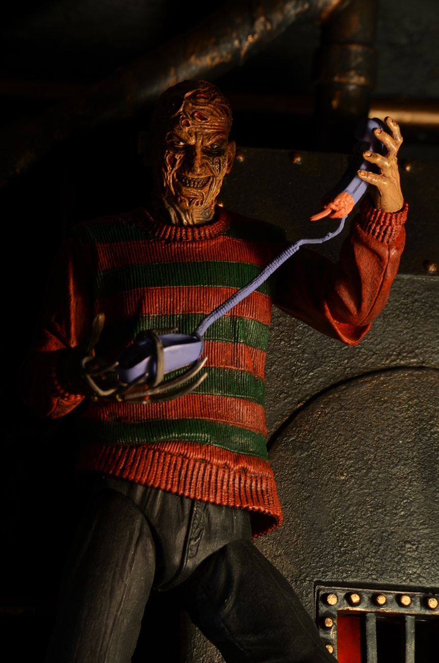 A NIGHTMARE ON ELM ST | NECA Freddy Krueger 7 Inch Action Figure - Ultimate  Freddy