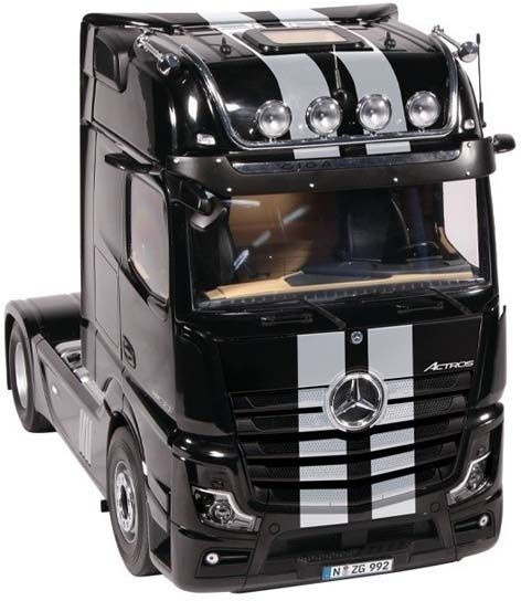 Mercedes-Benz Actros 4x2 Giga Space Truck Tractor Black Mercedes-Benz Actros 4x2 Giga Space Truck Tractor Black