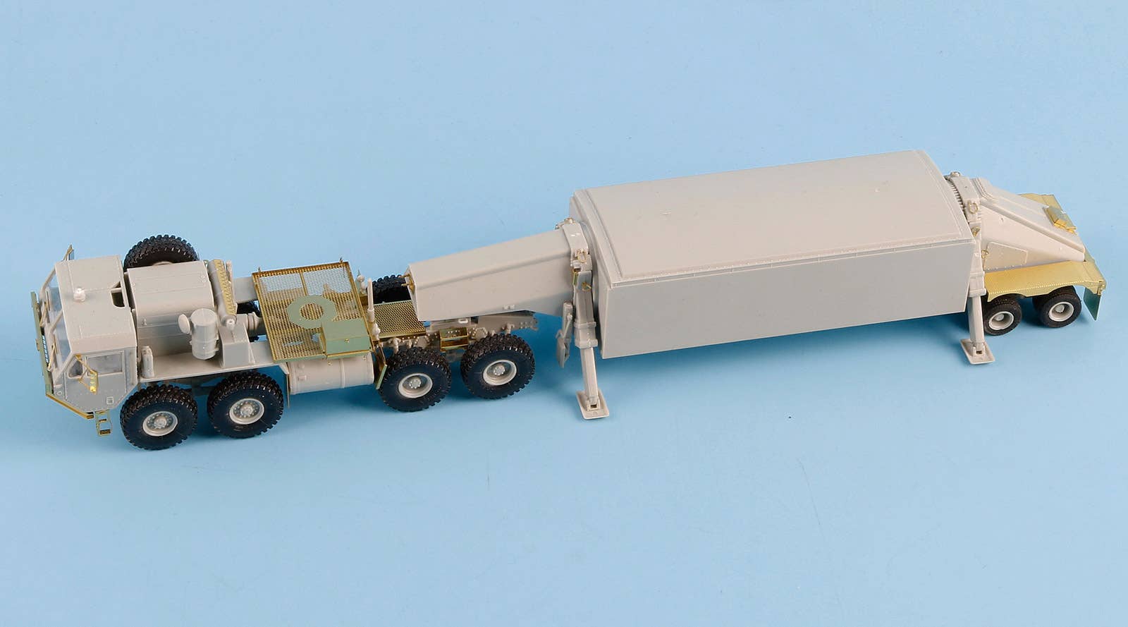 Maquette Trumpeter 1/72 – Tractor M983 Avec Radar AN/TPY-2 X Band, Boîte Neuve