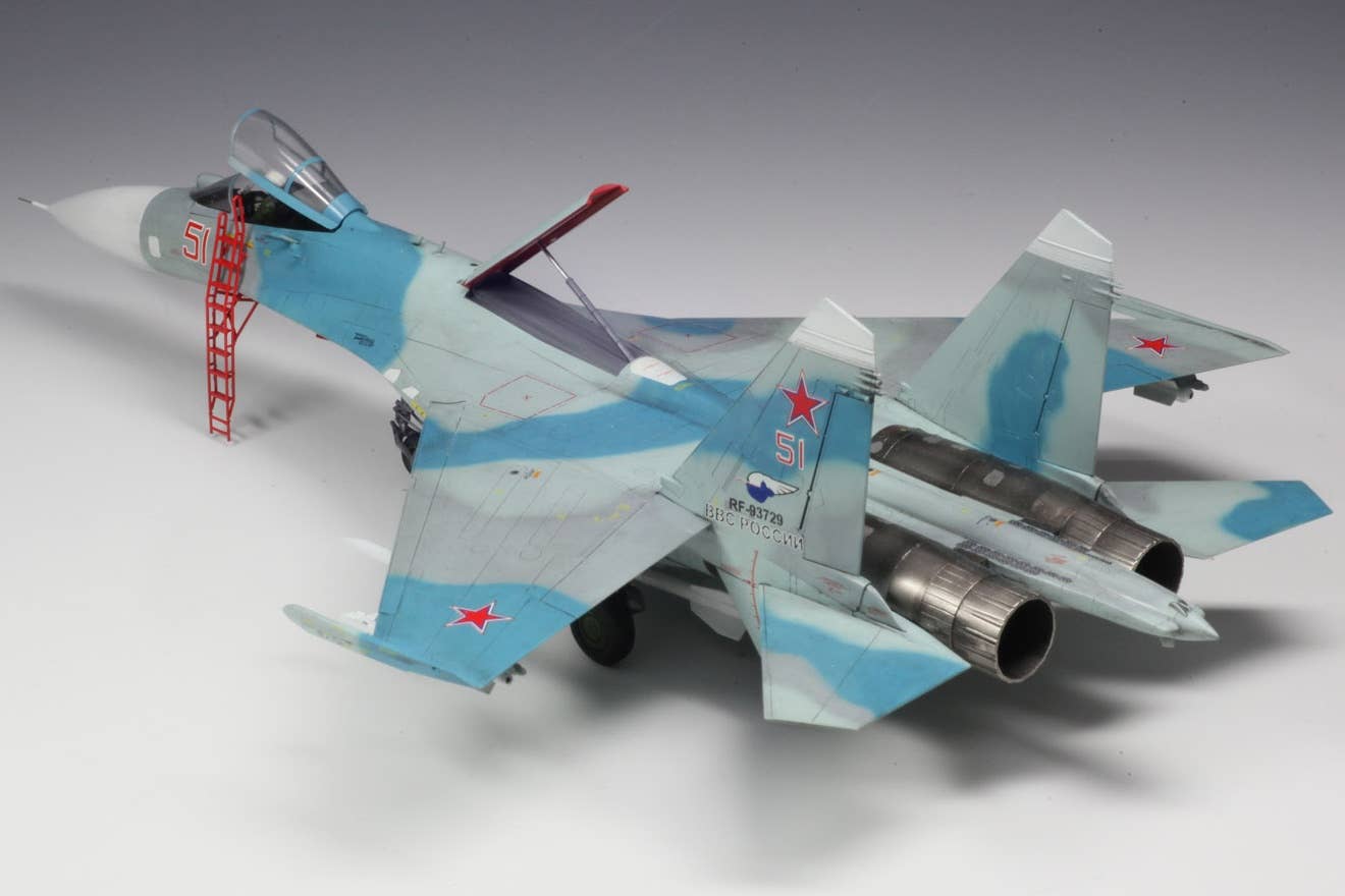 Modellino Hobby Master 1:72 Sukhoi Su-27SM Flanker-B – Aeronautica Russa – Rosso 06
