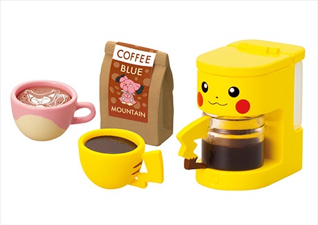 Pokemon Go Pikachu Duo Metal Set Container With Cookie, TV & Home Appliances,  Kitchen Appliances, Other Kitchen Appliances on Carousell
