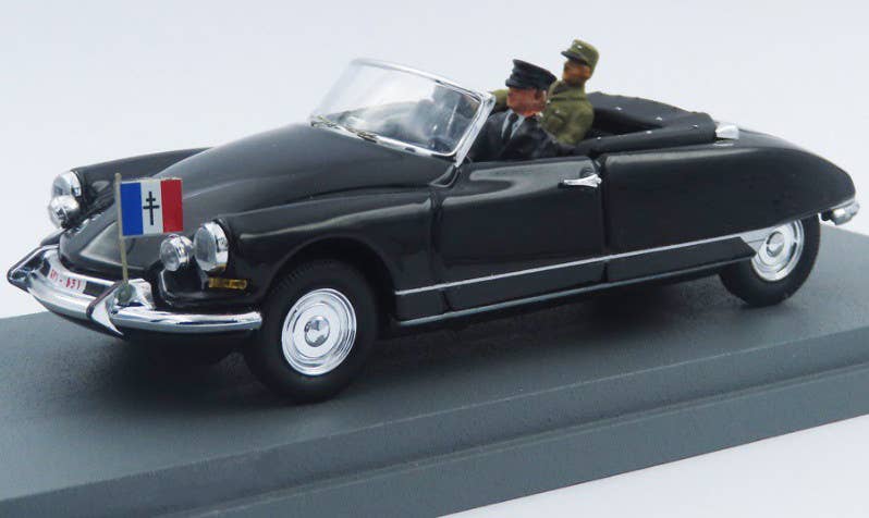 La Citroën DS 19 de de Gaulle en tournée en Chine