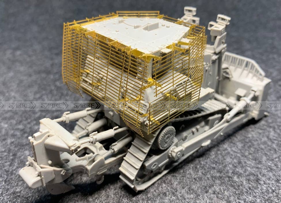 D9R Armored Bulldozer w/Slat Armor | HLJ.com