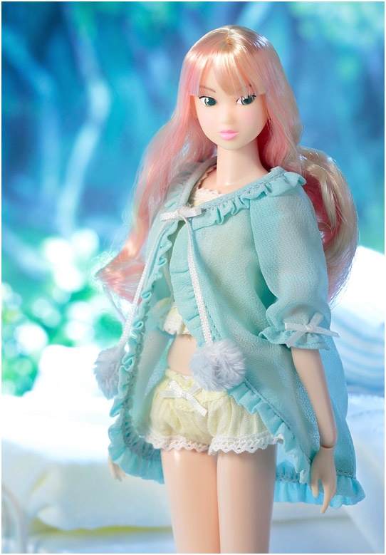 momoko DOLL Sweet Dreams | HLJ.com momoko DOLL Sweet Dreams | HLJ.com