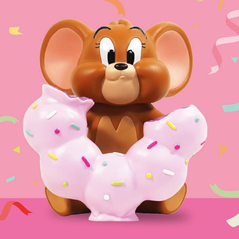 Tom and Jerry Jerry Donut Lover Figure (Blueberry)