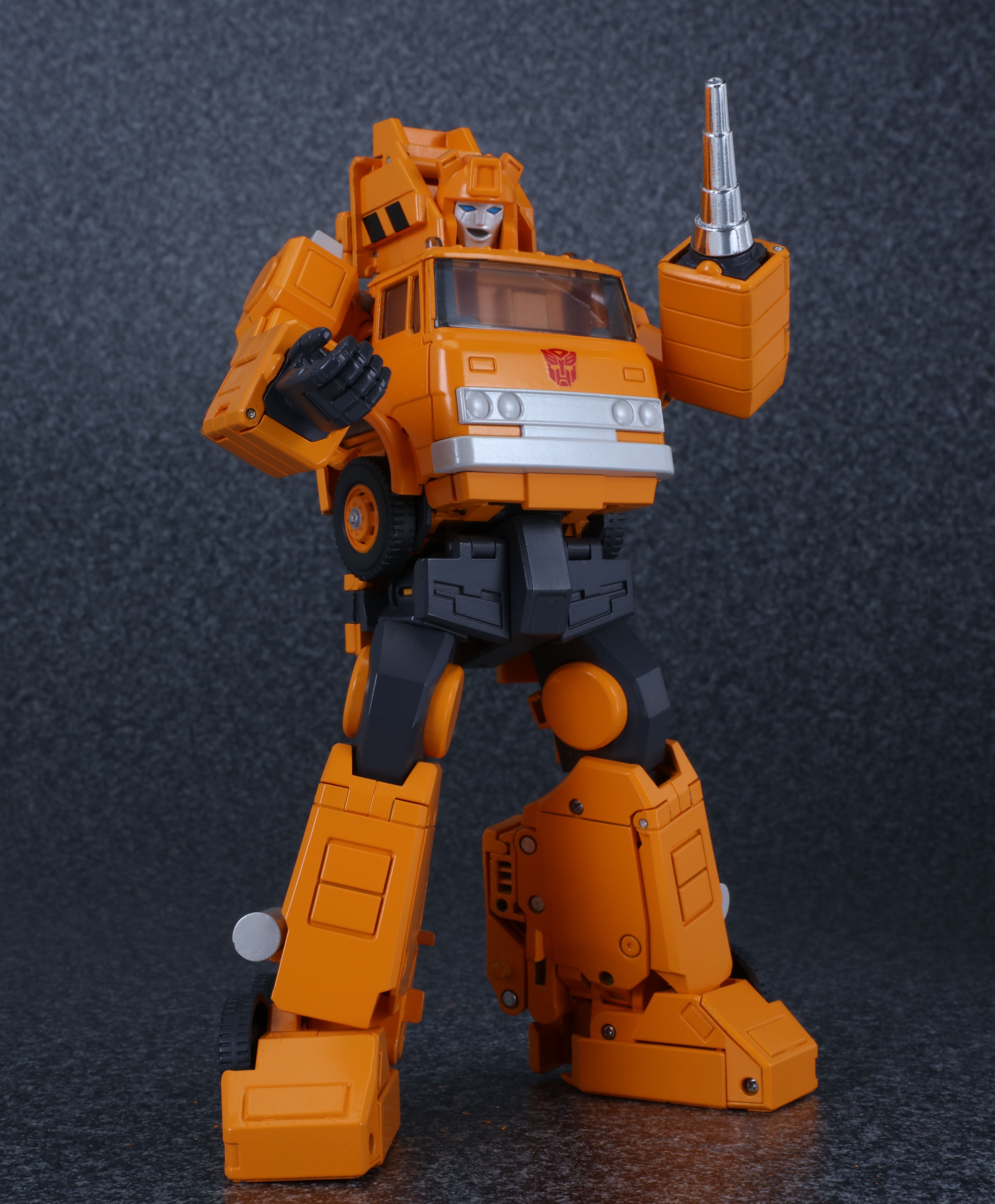 Transformers masterpiece grapple hotsell