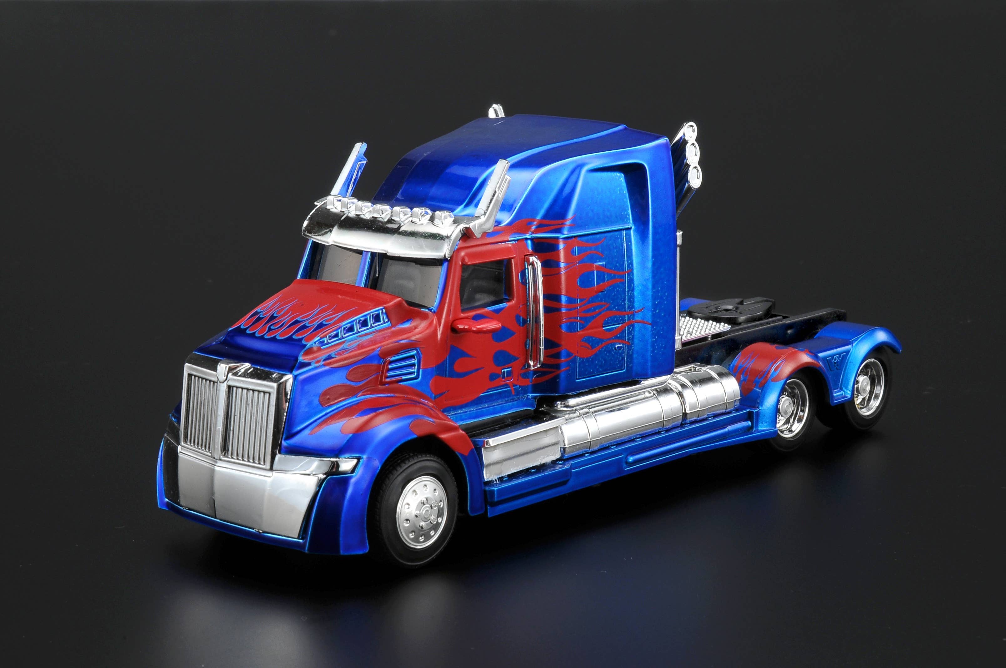 Transformers Diecast Vehicle The Last Knight Ver. Optimus Prime